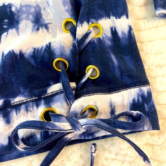 Michael Kors Lightweight Tie Dye Sweatshirt - Picture 2 of 6